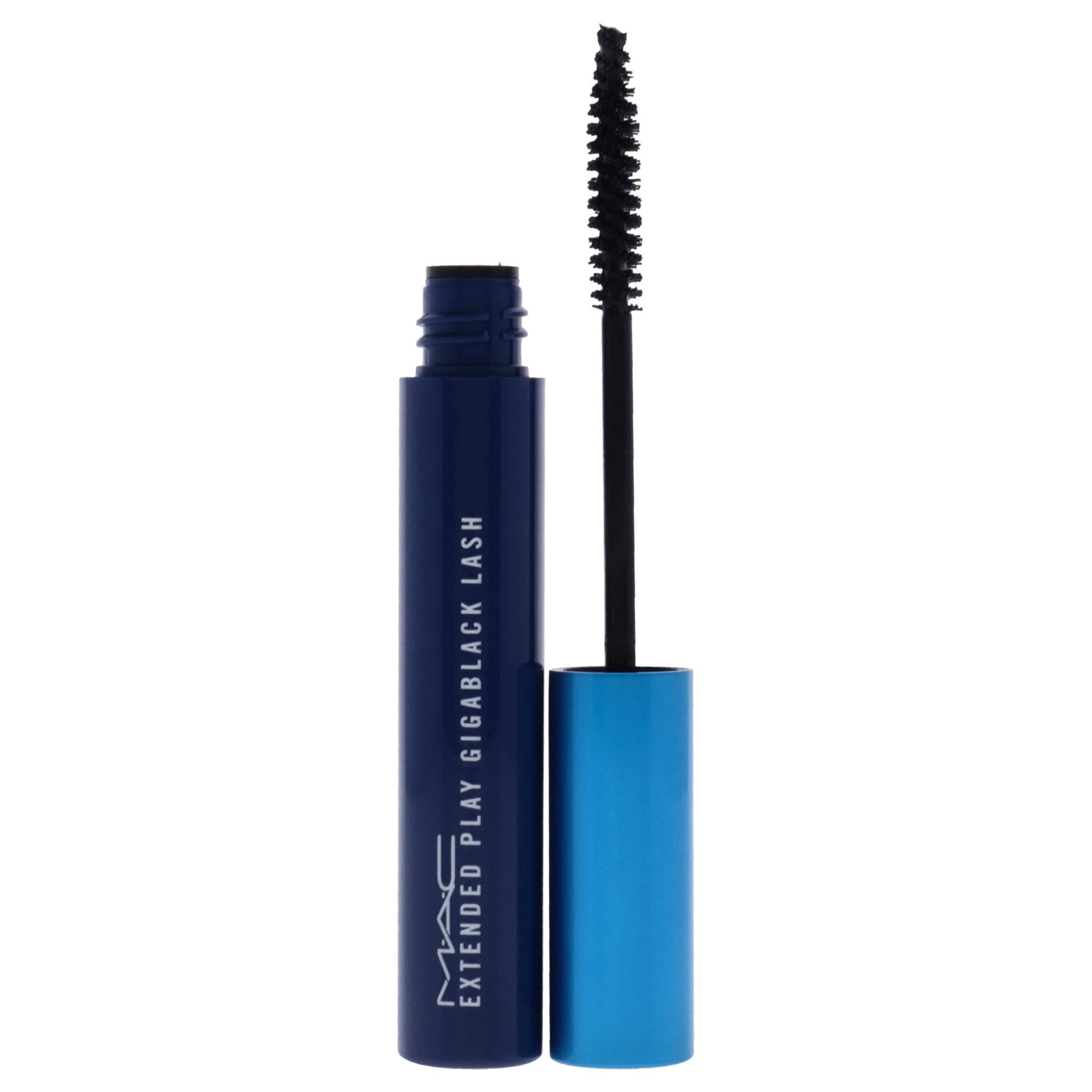 MAC Extended Play Gigablack Lash mascara brush close-up showcases precise bristles for defined lashes
