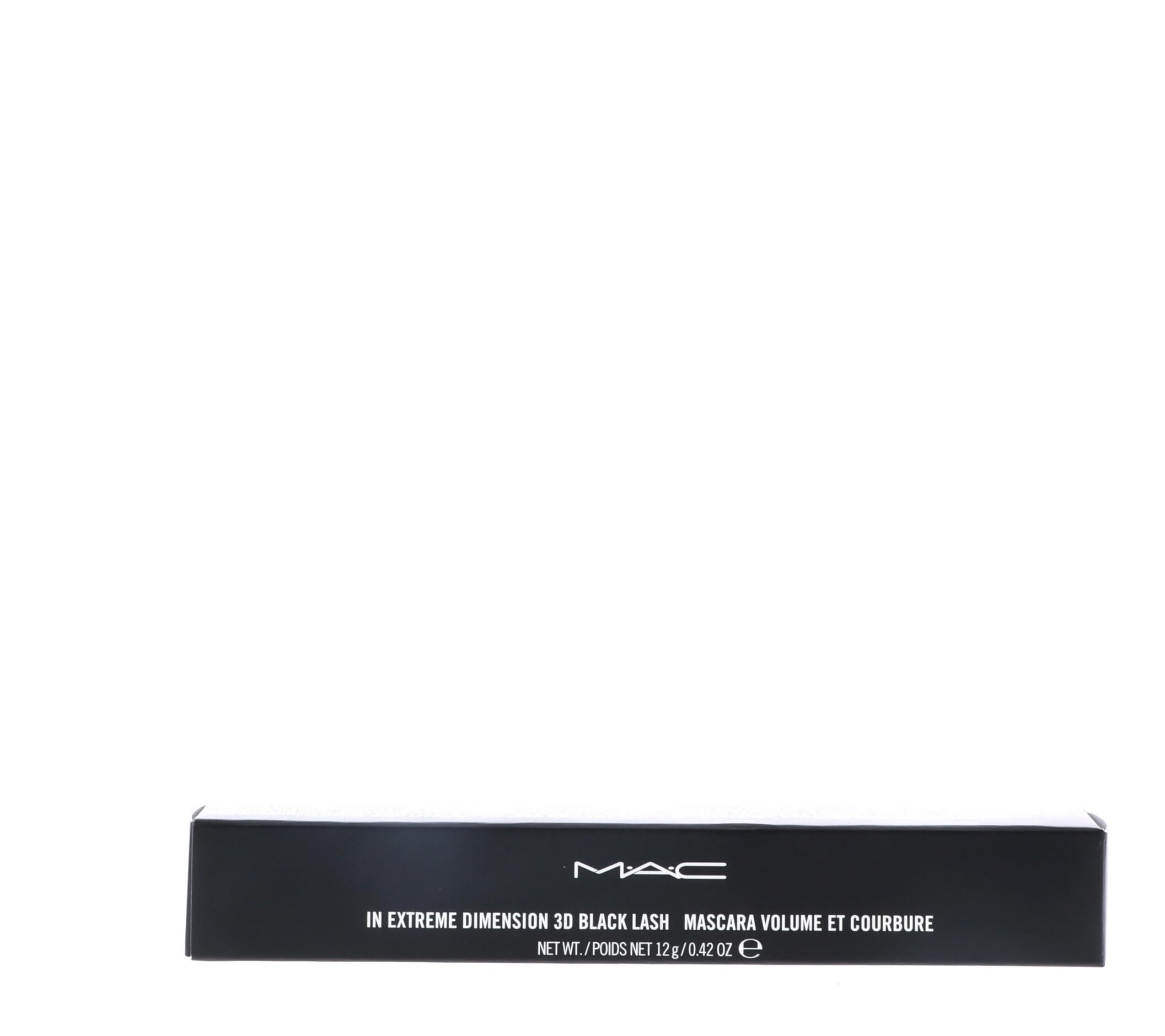 MAC In Extreme Dimension 3D lashes full view highlighting voluminous, eye-opening effect