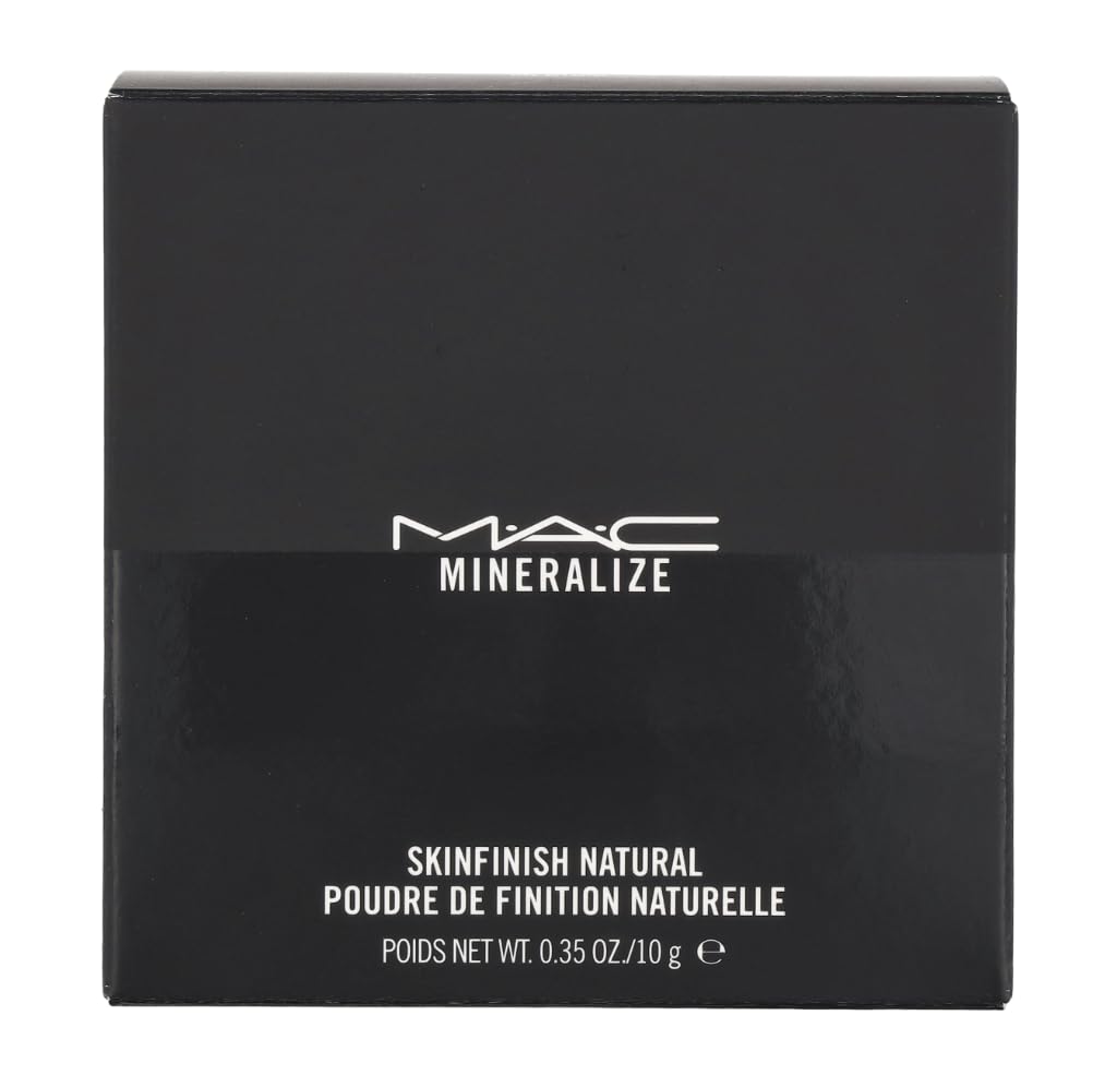 MAC Mineralize Skinfinish Natural natural-matte-finish swatch adds soft contour.