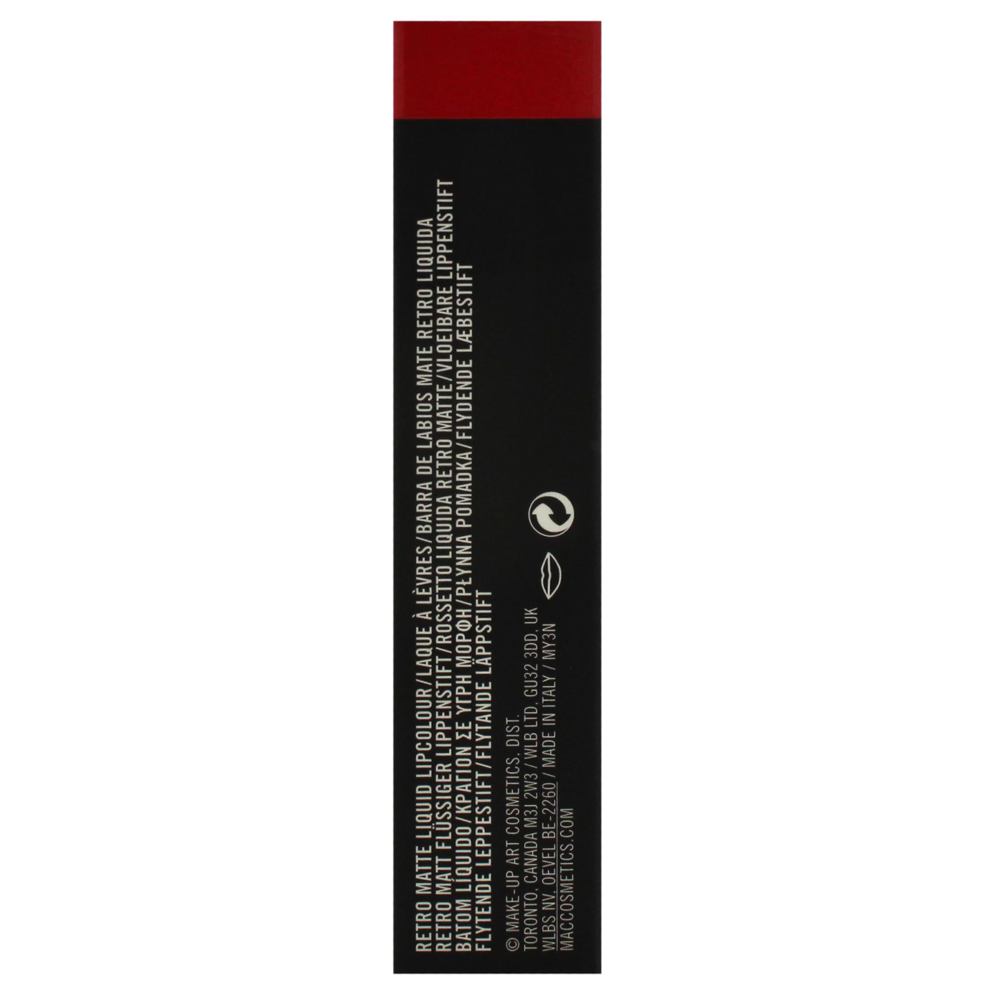 MAC Retro Matte Lipcolor 134 Ruby Phew applicator close-up ideal for precise application.