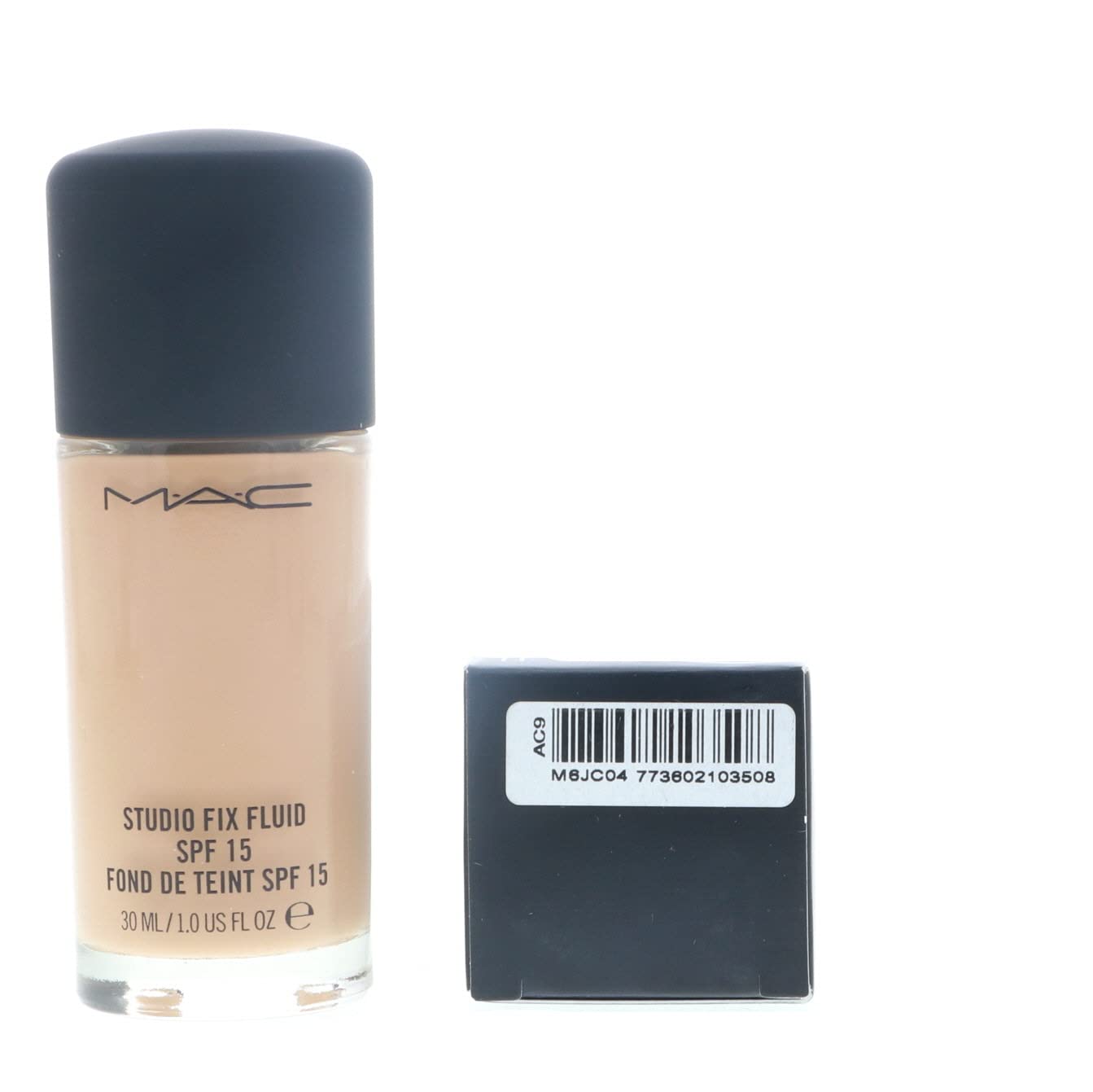MAC Studio Fix Foundation NC30 swatch illustrates smooth, even coverage.