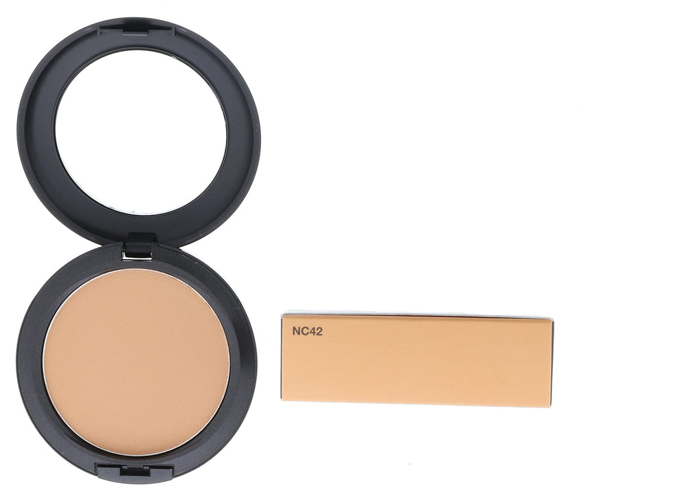 MAC Studio Fix Powder Plus Foundation NC42 packaging keeps makeup organized and ready.