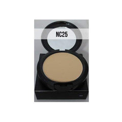 MAC Studio Fix Powder Plus packaging with compact design for easy touch-ups