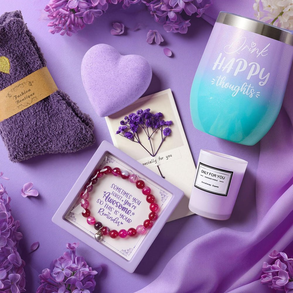 MADDIFY greeting card with dried flowers for a personal message