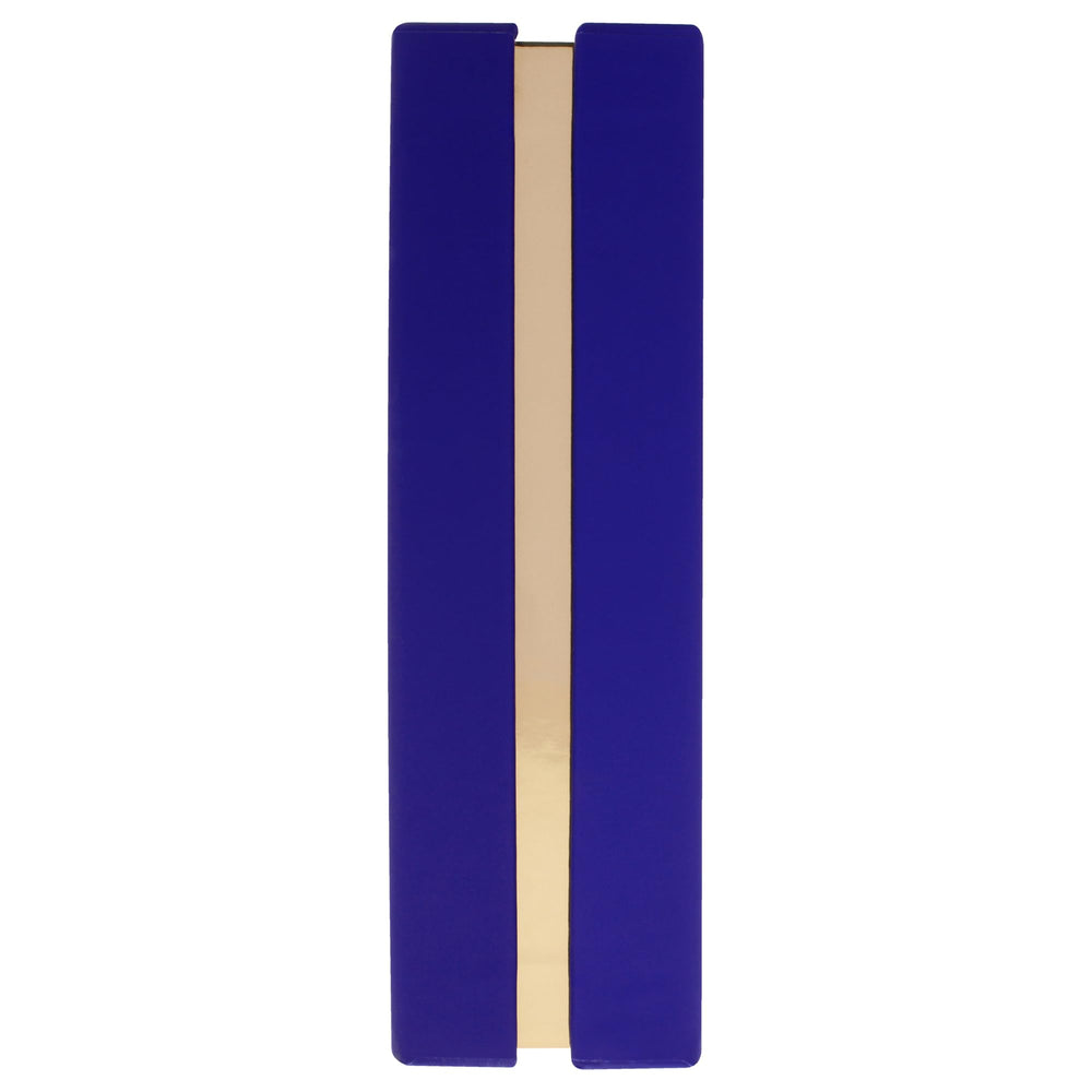 Maison Alhambra Luxe Nightlife label engraving reflects refined branding