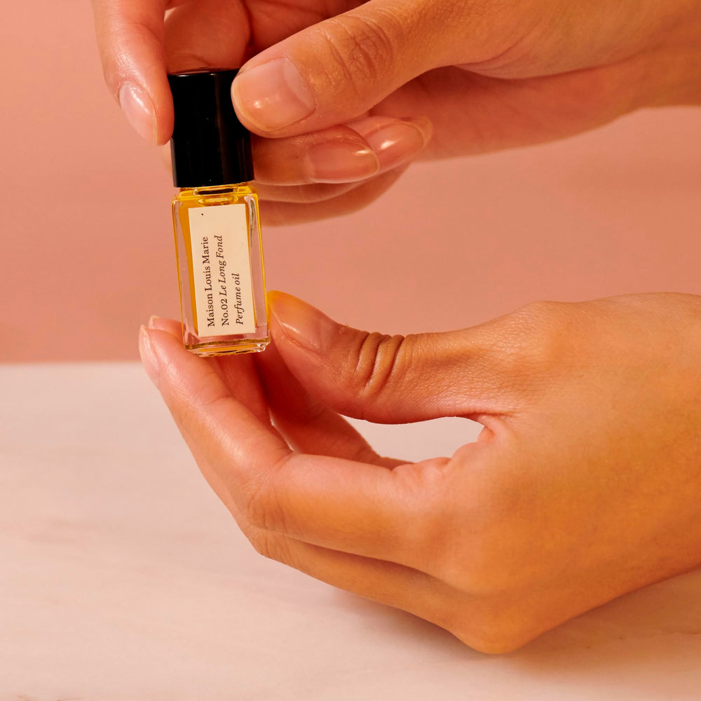 Maison Louis Marie No02 Le Long Fond pulse-points application captures personal, long-lasting aroma near skin.