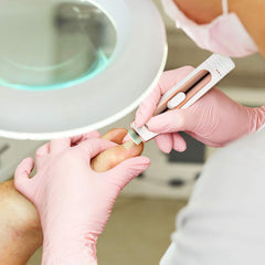 Maitys refill heads close-up highlighting polish and shine options for nails