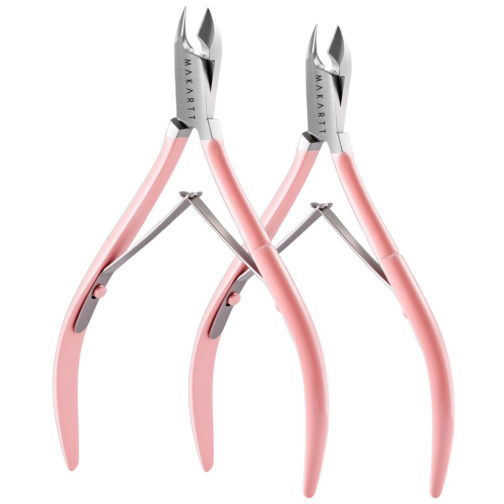 Makartt compact 4.2-inch nippers are travel-ready for on-the-go grooming.