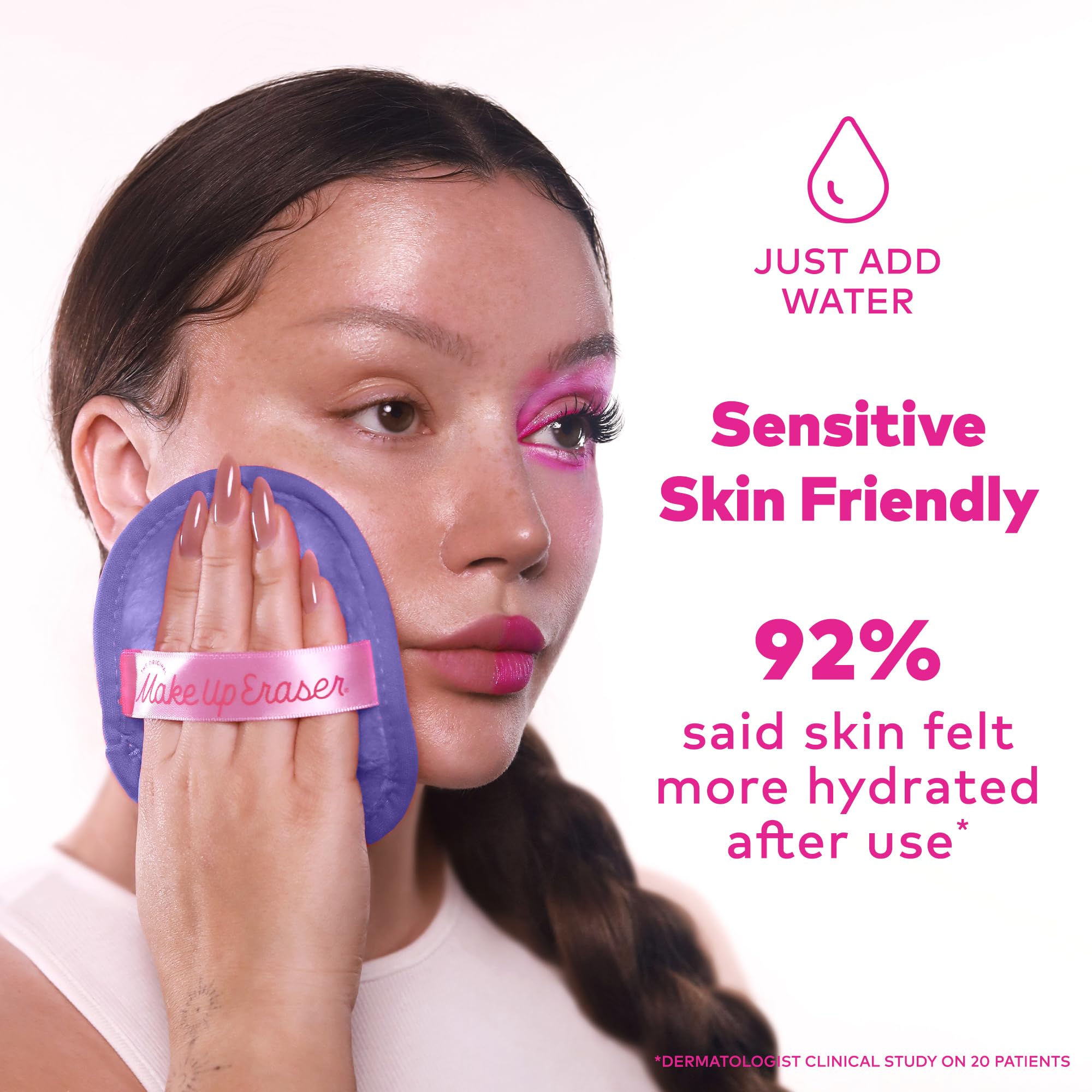 MakeUp Eraser dirt-oil-removal emphasizes deep cleansing after daily wear.