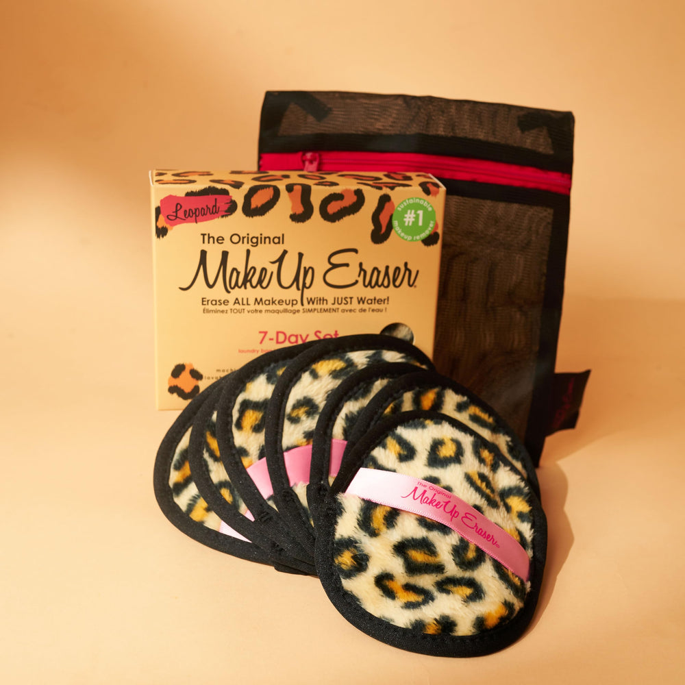 MakeUp Eraser Leopard 7-Day Set long-fiber exfoliate side enhances skin texture gently.