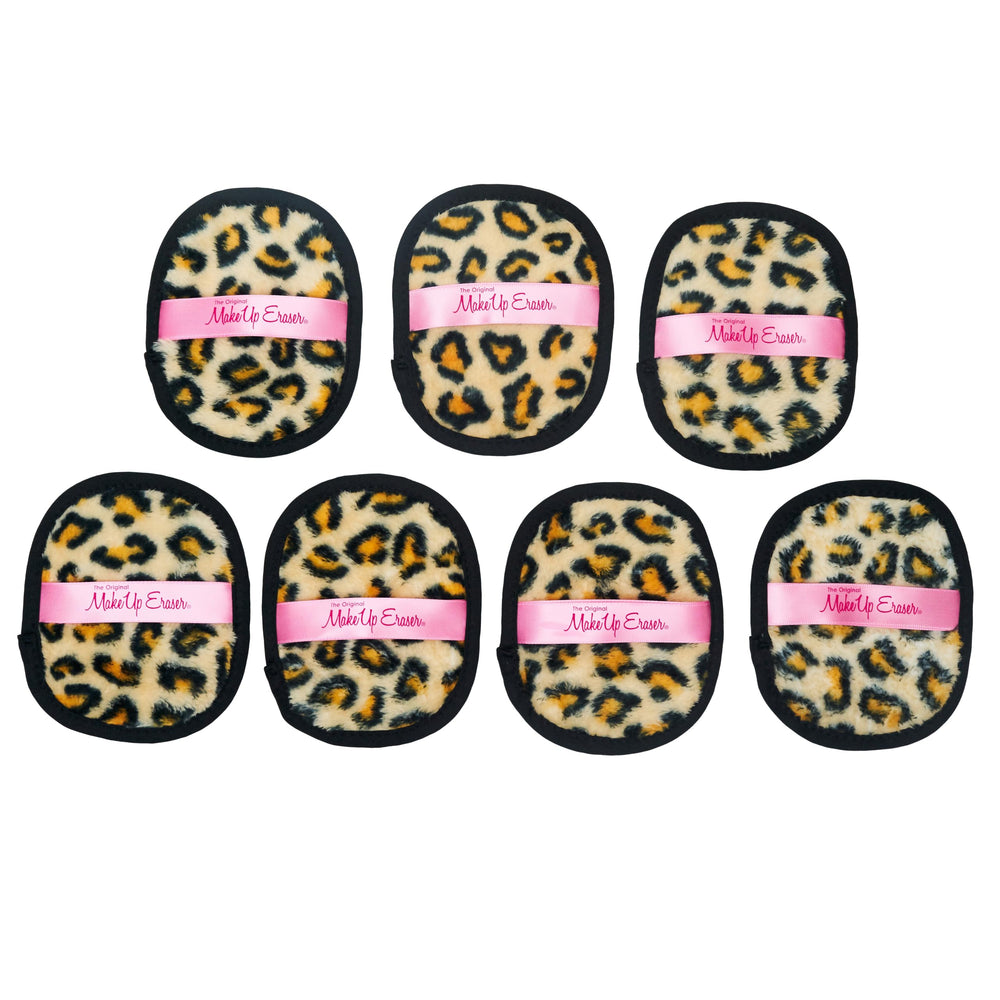 MakeUp Eraser Leopard 7-Day Set uses water to remove makeup demonstration on skin.
