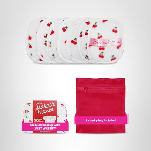 MakeUp Eraser skin exfoliation side in-use demonstrates gentle exfoliation benefits