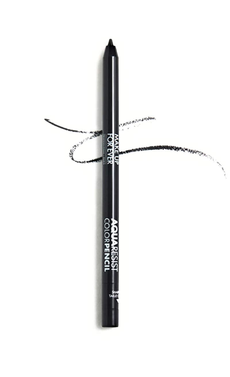 Make Up For Ever Aqua Resist Color Pencil graphite close-up shows ultra-pigmented, long-wearing color