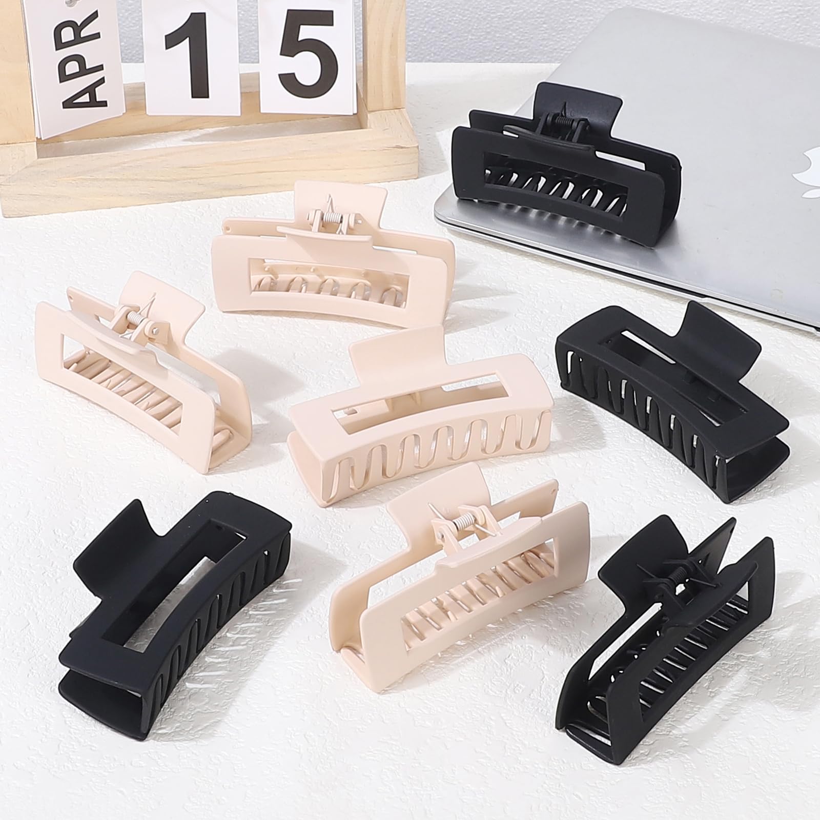 Mandydov large hair claw clip packaging display with gifting potential