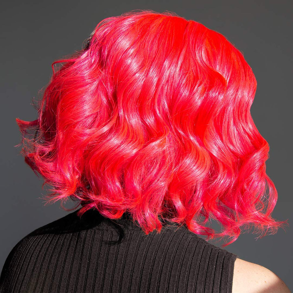 MANIC PANIC Electric Pink Pussycat conditioner formula nourishes hair post-color.