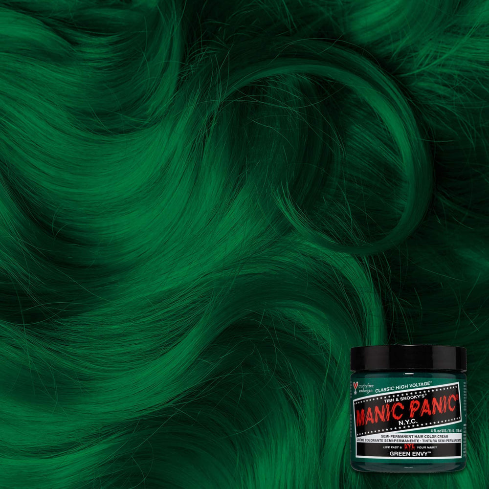 MANIC PANIC Green Envy on pre-lightened hair ready for vivid emerald color.