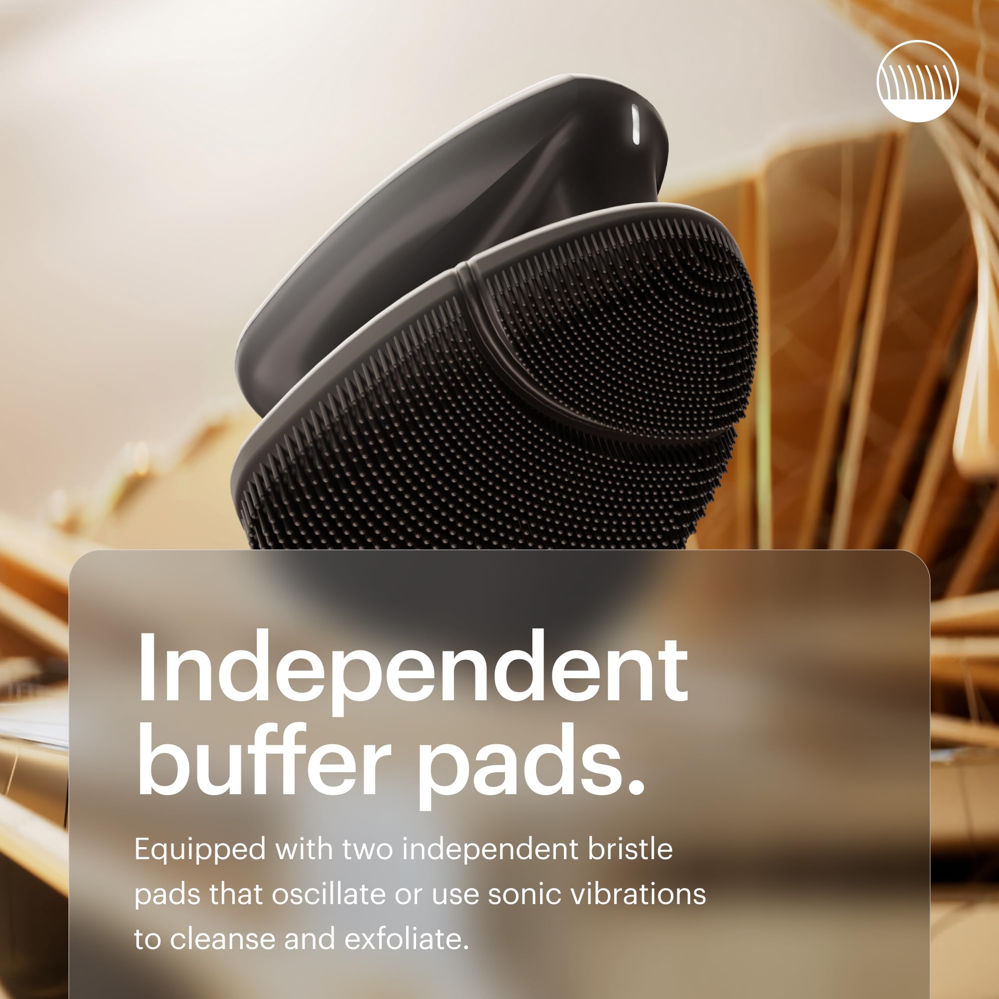 MANSCAPED The Face Buffer PRO travel lock ready for travel.
