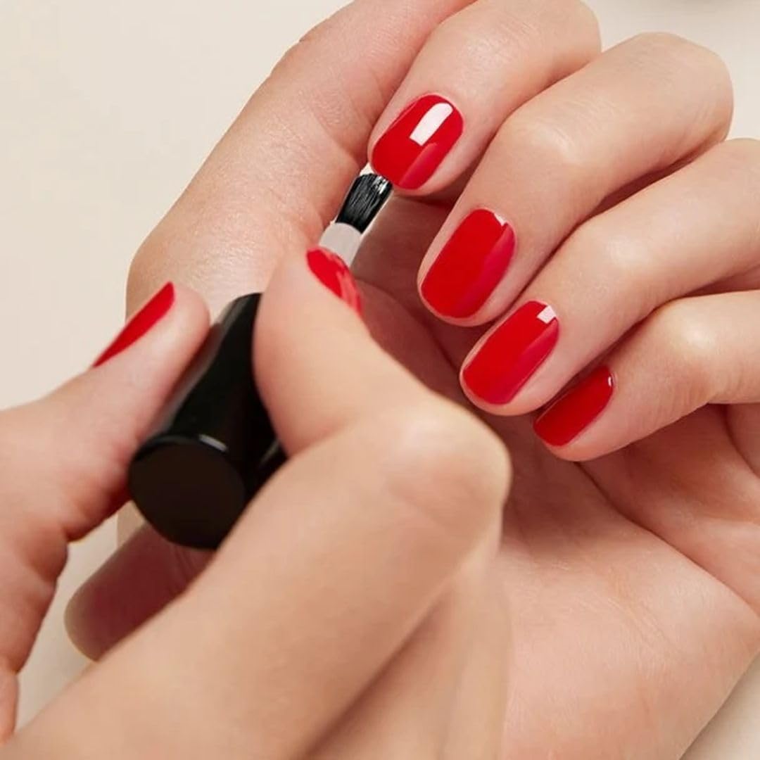 Manucurist Green Sunshine Top Coat made in France with eco-friendly packaging