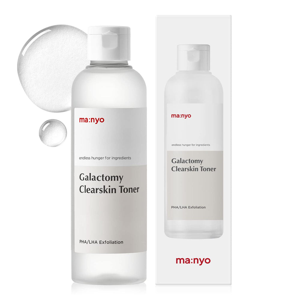 Manyo Galactomy Clear Skin Toner bottle highlights hydrating, gentle exfoliation for pores.