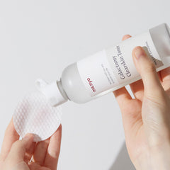 Manyo Galactomy Clear Skin Toner pump bottle emphasizes pH balance and sebum control.
