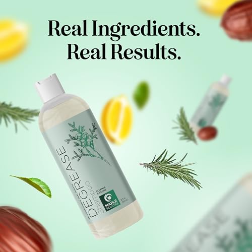 Maple Holistics oily scalp closeup showing fresh cleanse.