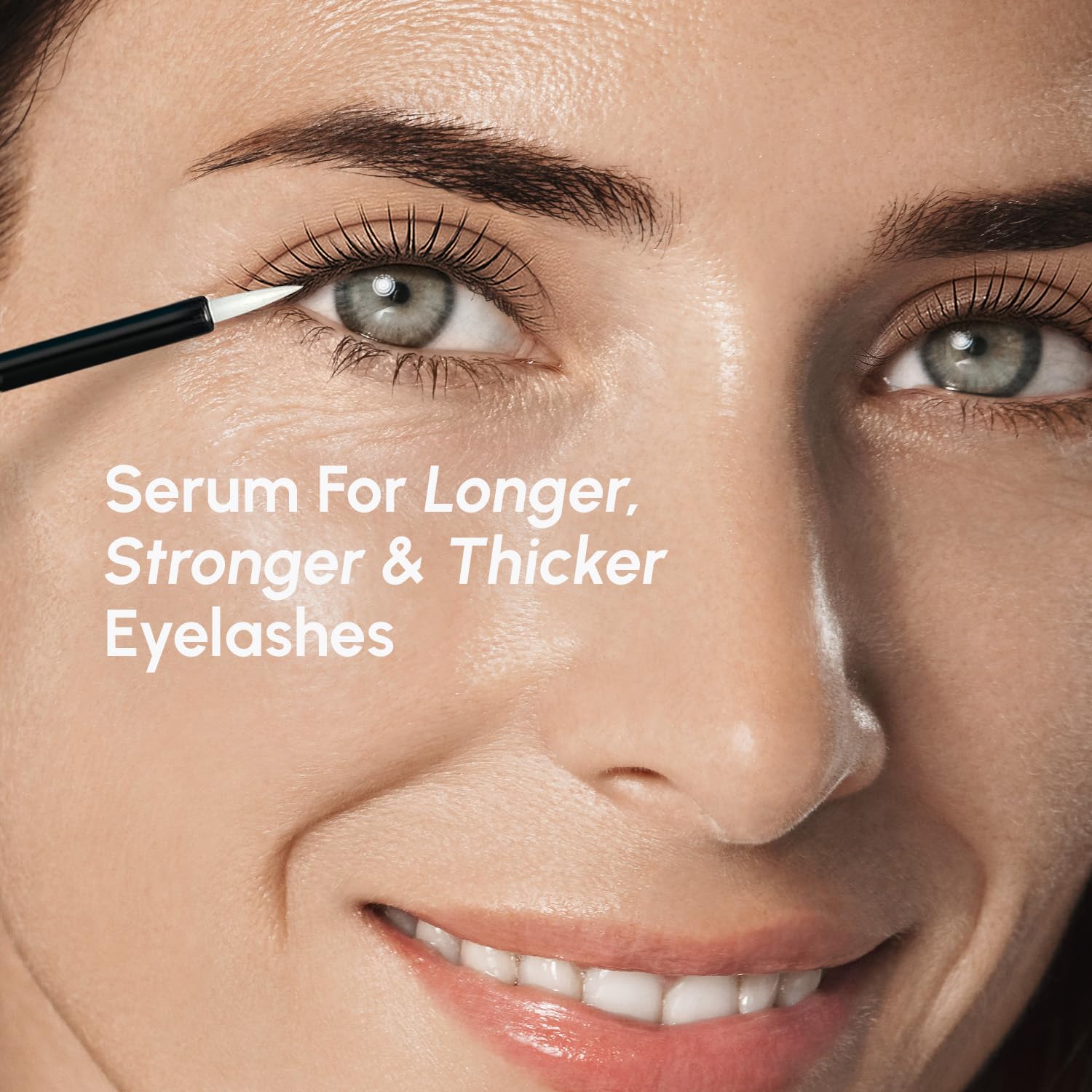 MAREE serum brush application shows precise lash line coating for daily use