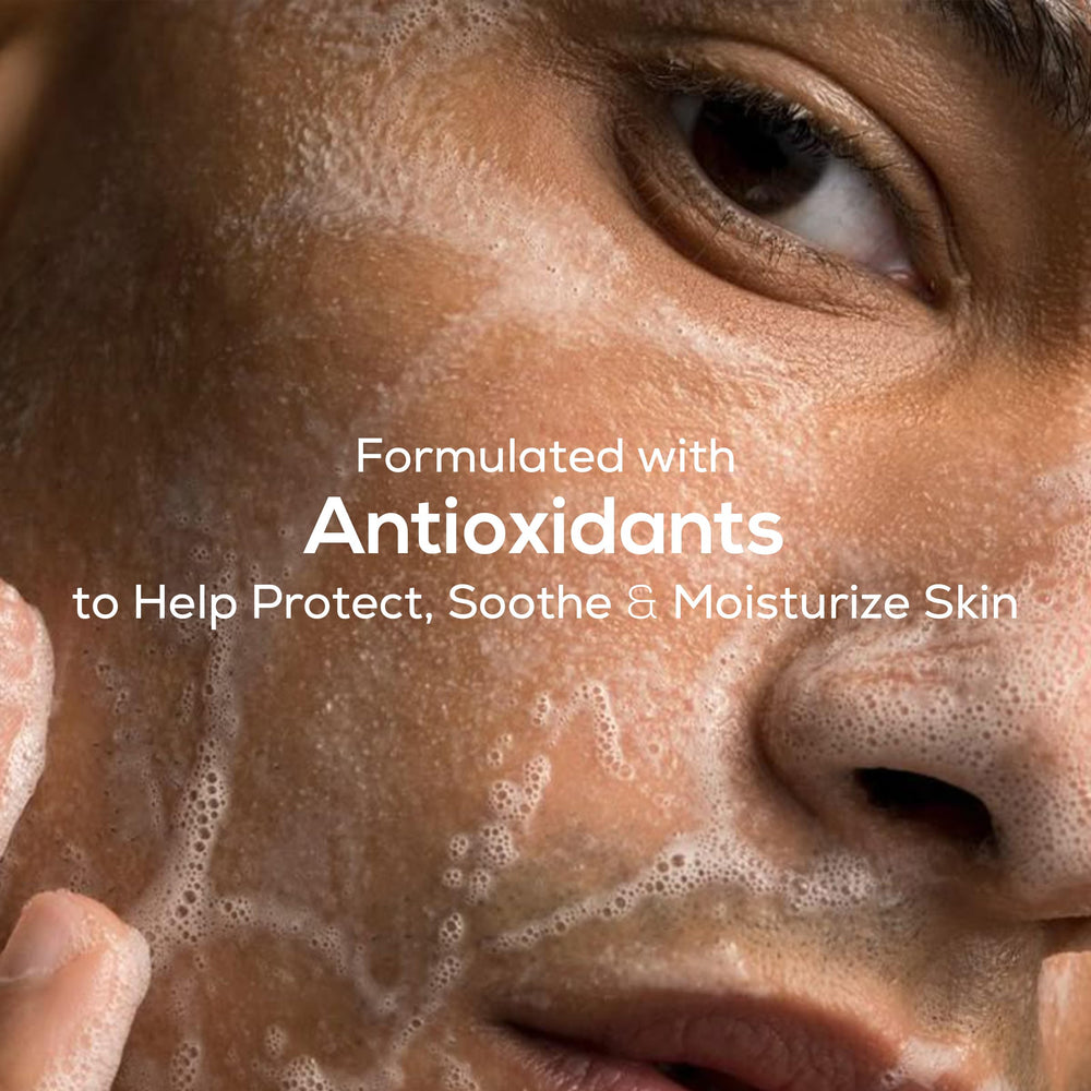 MARLOWE No. 121 gel texture close-up indicating gentle cleansing action