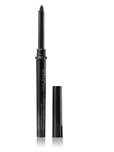 Mary Kay Eyeliner Black close-up shows smooth application for precise definition.