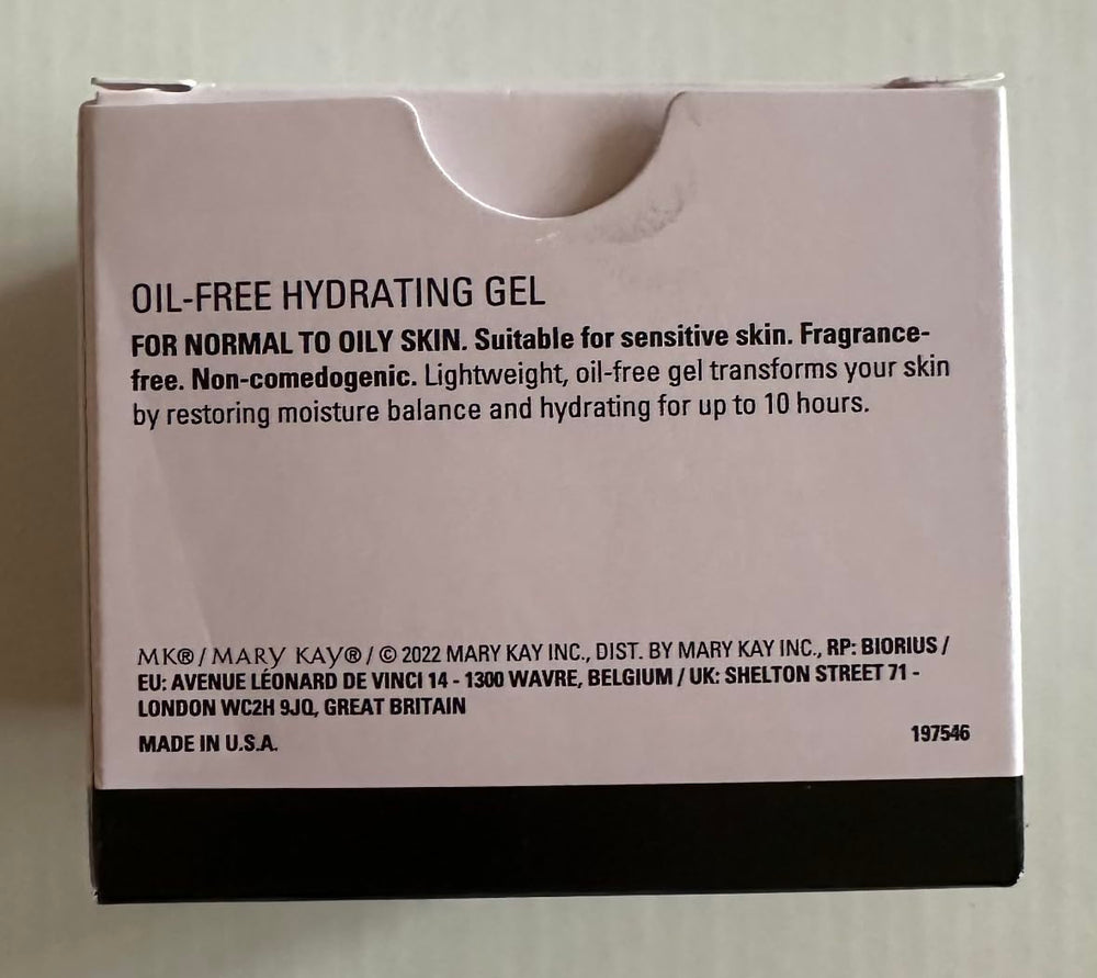 Mary Kay Oil-Free Hydrating Gel daily routine image suggests lightweight, breathable moisture.
