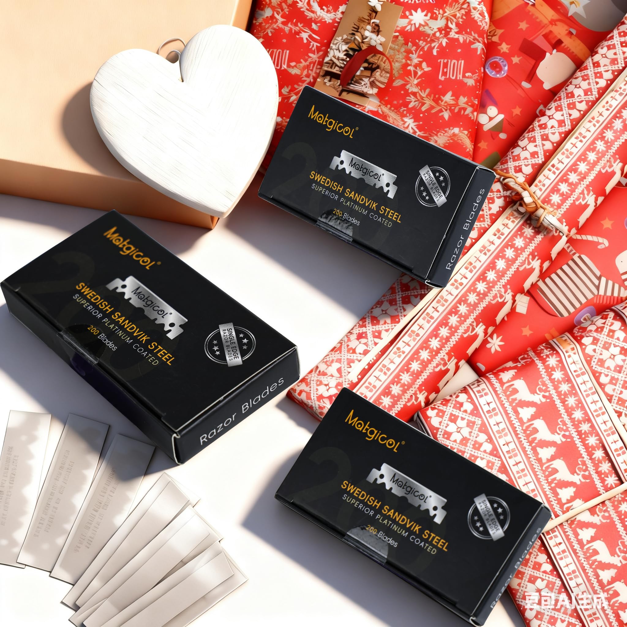 MATGICOL universal-fit blades work with standard straight razors and shavettes for barber-grade results.