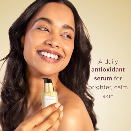 MATKAS Antioxidant Serum centella-fig-fruit ingredients close-up emphasizes soothing barrier support