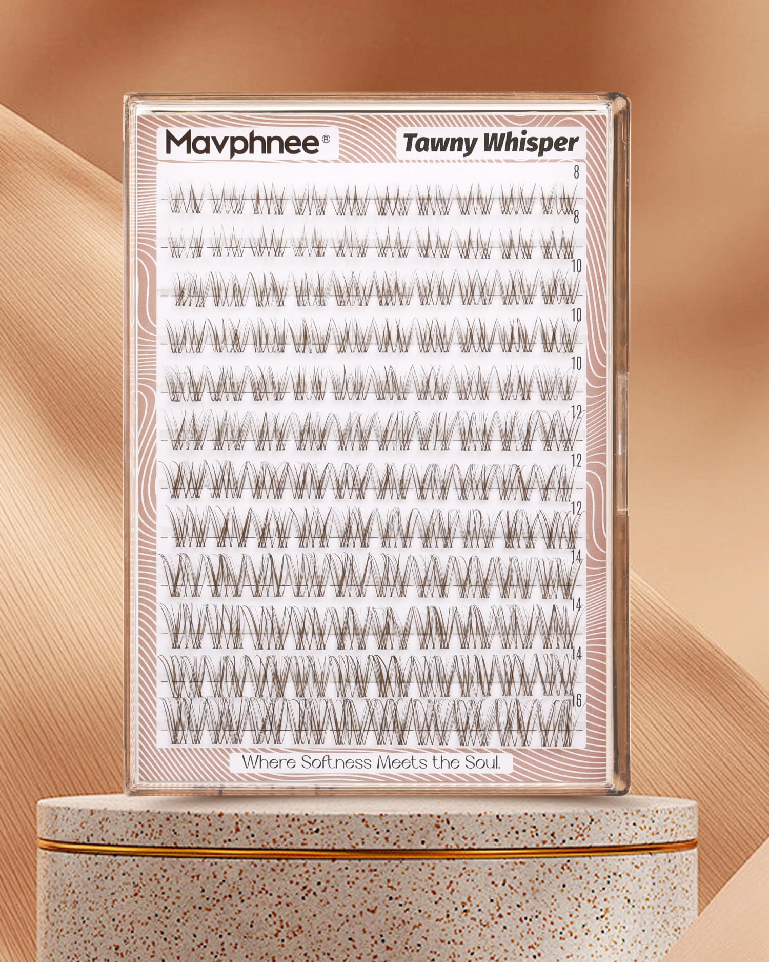 Mavphnee DIY lash pack close-up demonstrates easy at-home styling.