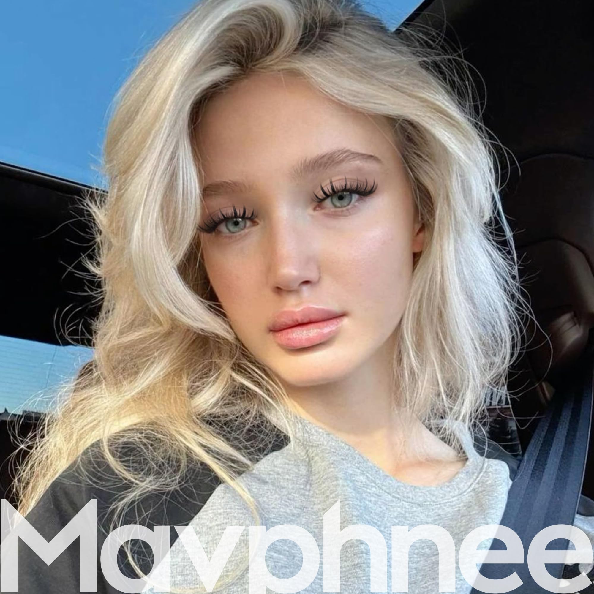 Mavphnee ultra-thin band close-up invisible lash line.