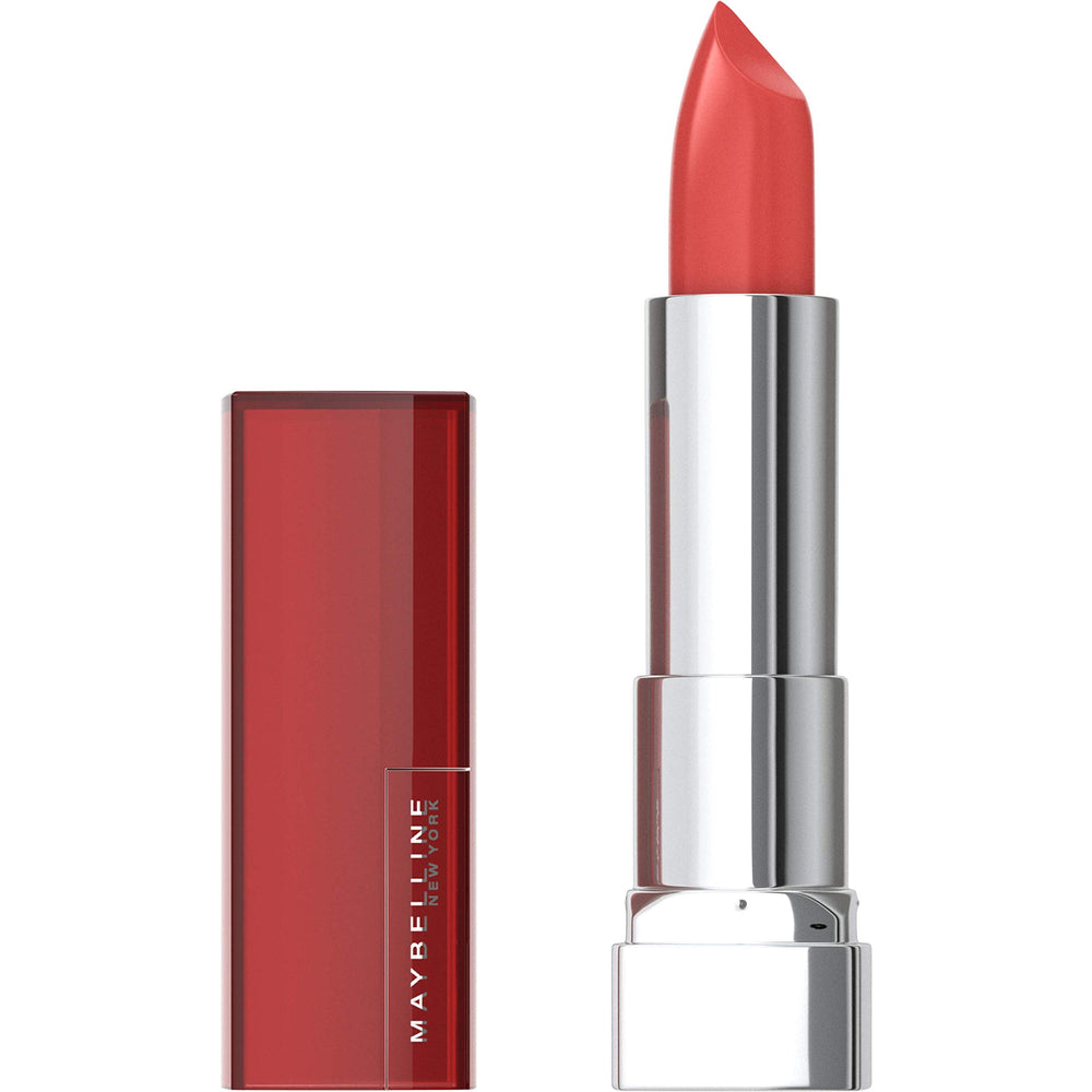Maybelline Color Sensational lips show creamy hydration and smooth finish.