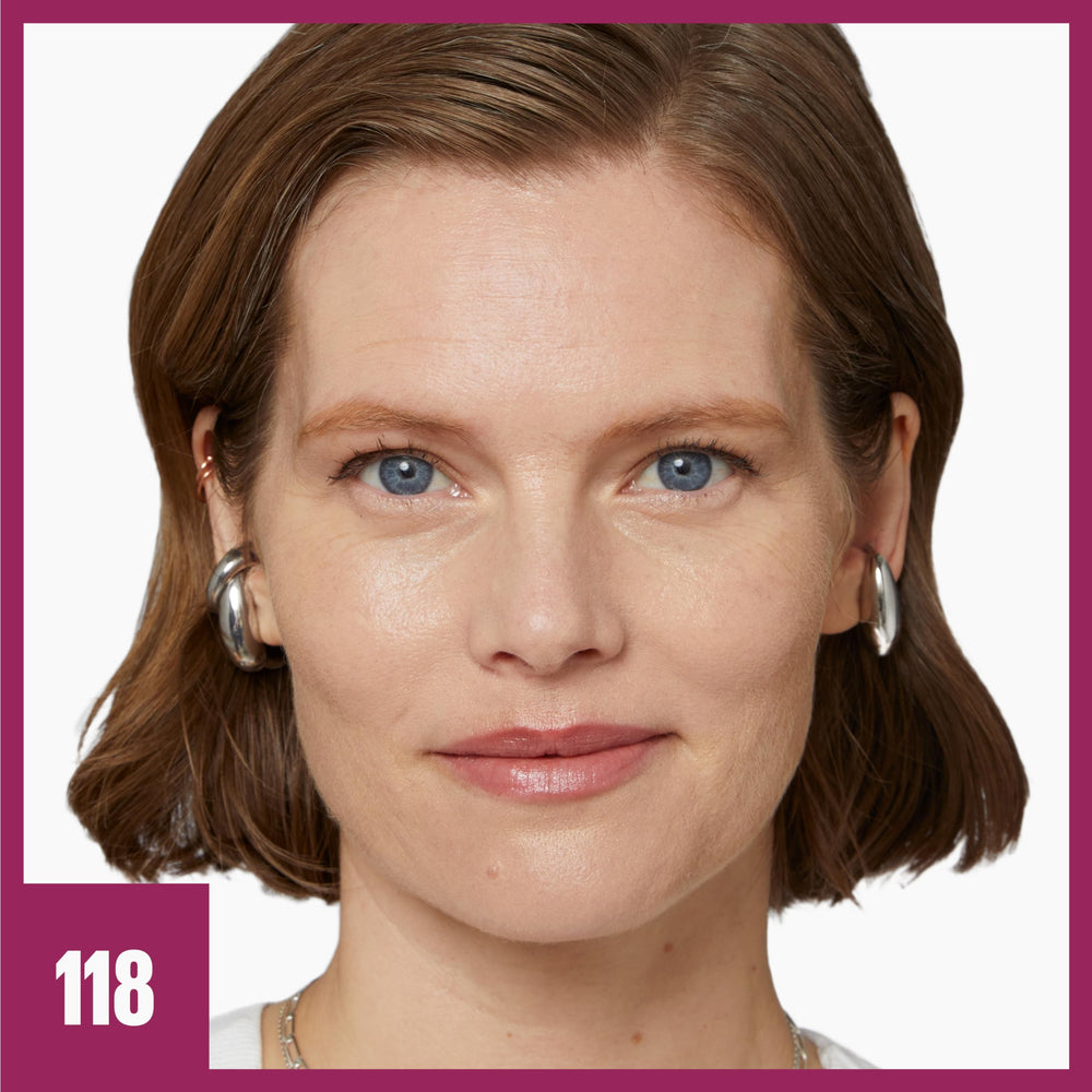 Maybelline Instant Age Rewind Eraser Foundation close-up shows creaseless natural finish.