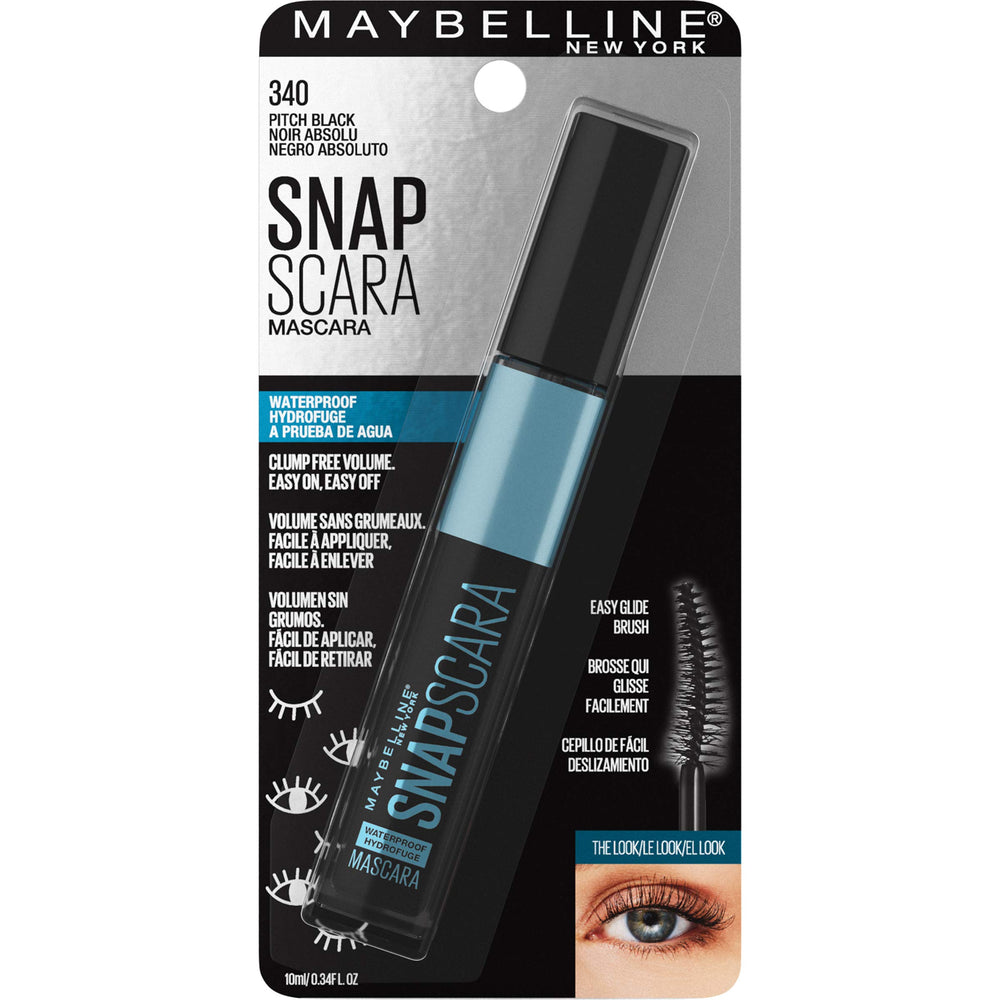 Maybelline Snapscara close-up lashes with length and curl from inner to outer corners.