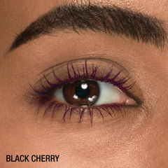 Maybelline Snapscara color cereza intenso para mirada vibrante.