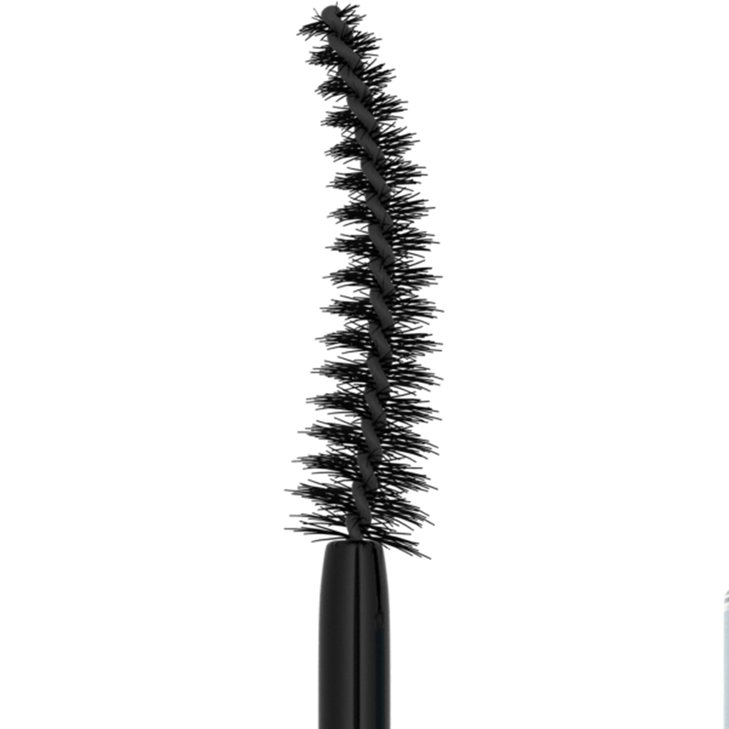 Maybelline Snapscara tubular removal action shows cleansing with warm water.