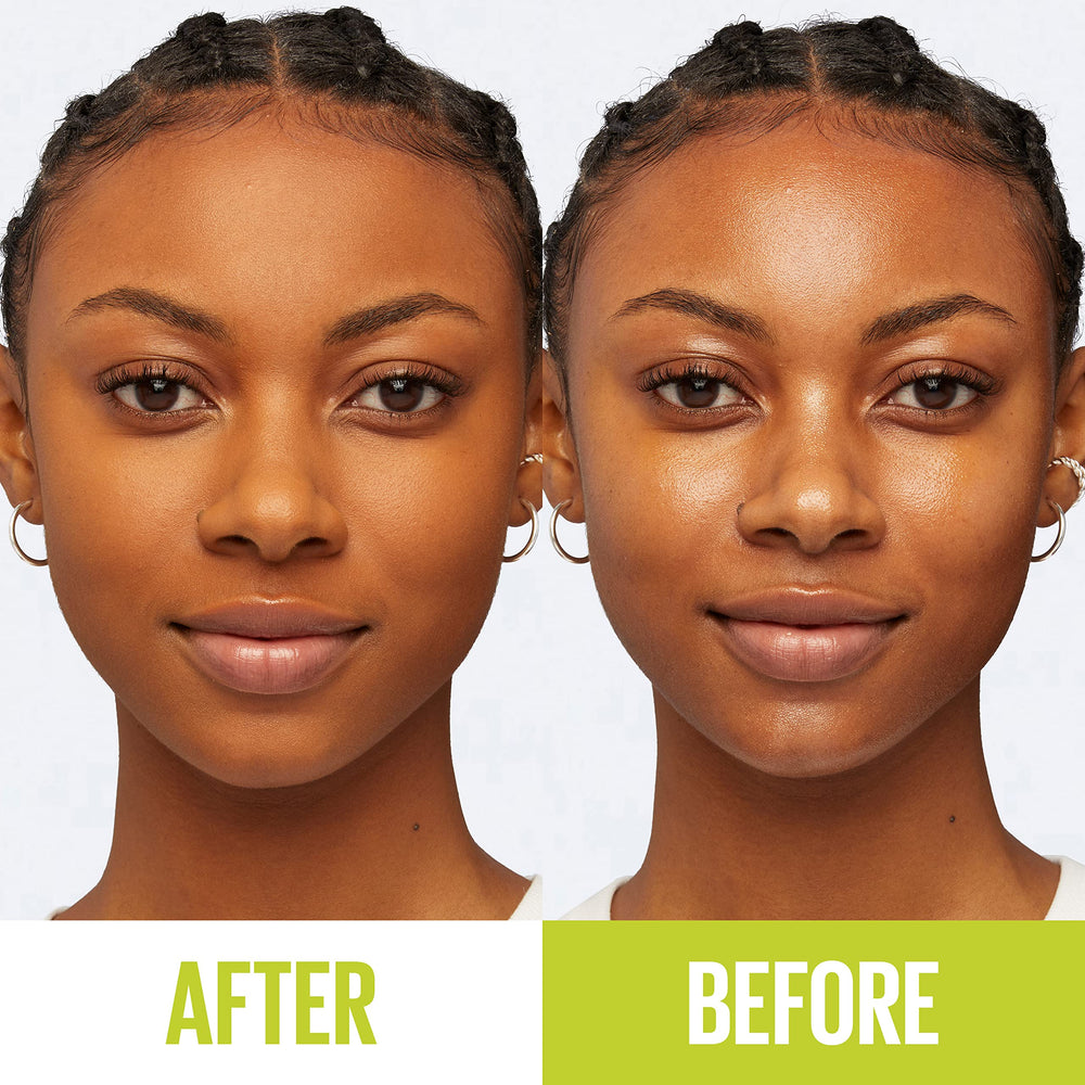 Maybelline Super Stay Hybrid Powder-Foundation shade 340 provides medium-to-full matte coverage.