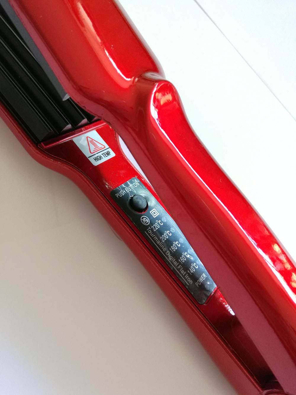 MBHAIR Ceramic Crimper Iron packaging shot signals ready-to-use styling kit