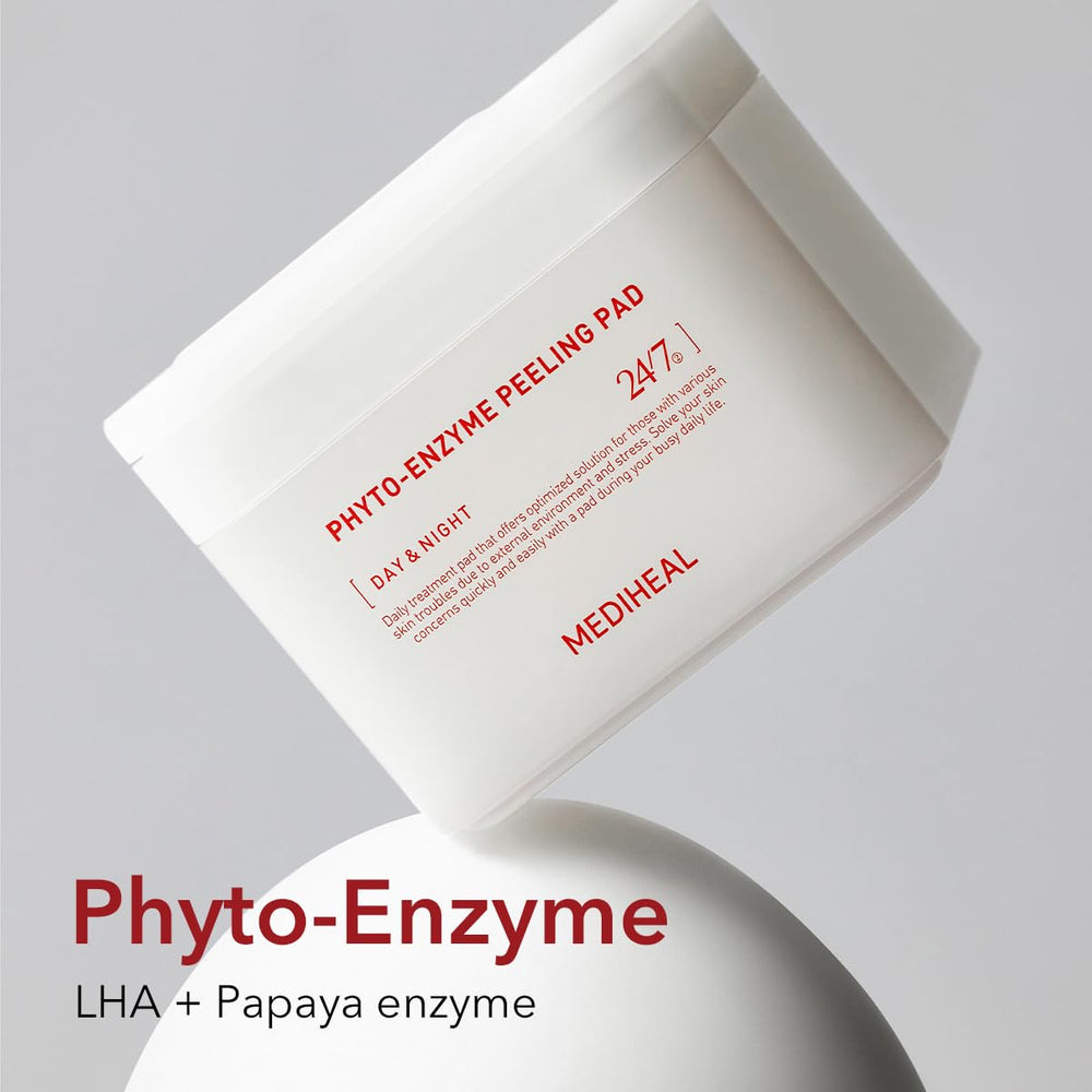 Papaya enzyme activity shown on refill pad for gentle exfoliation routine.