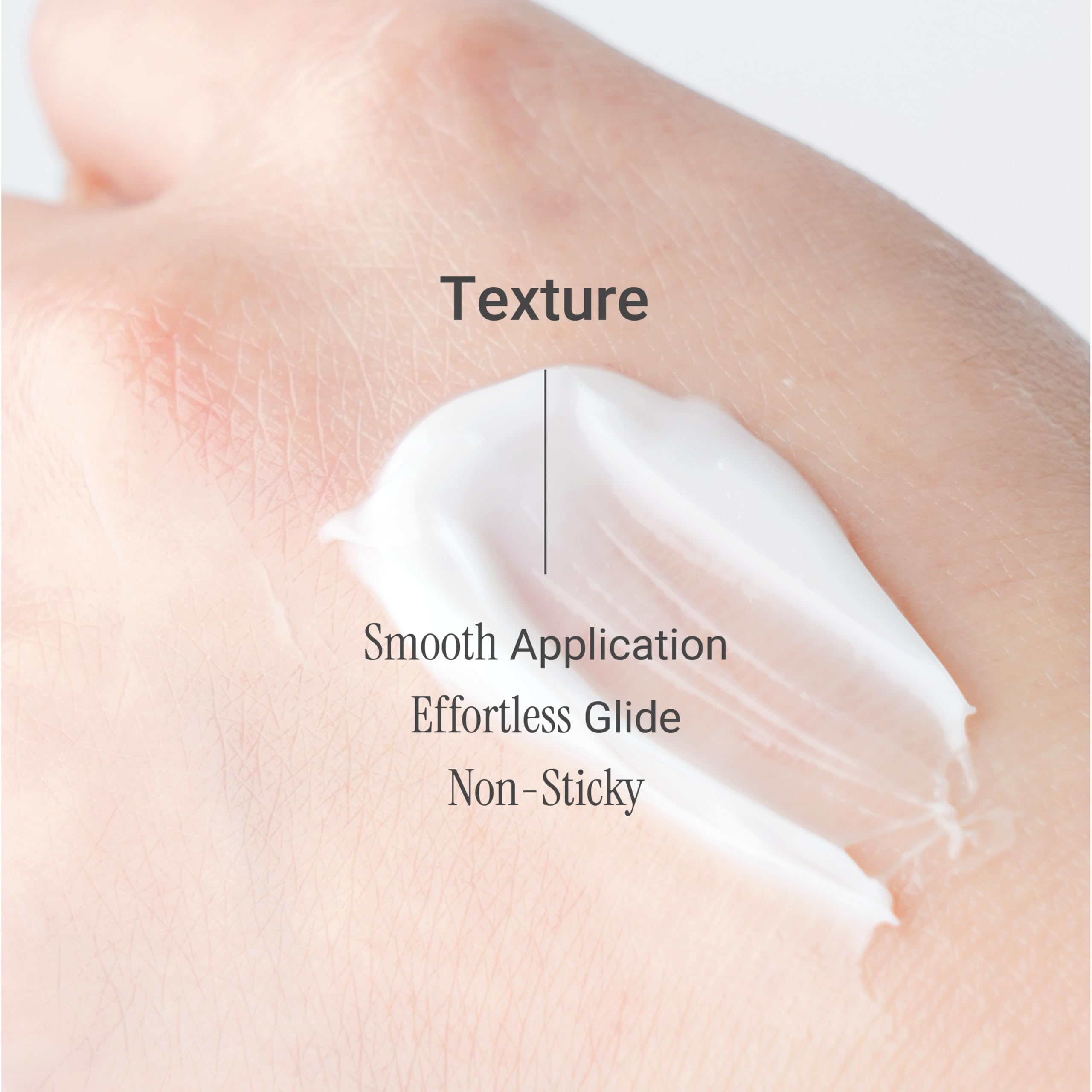 Meebak Cica Cream face application showing smooth absorption and daily hydration.