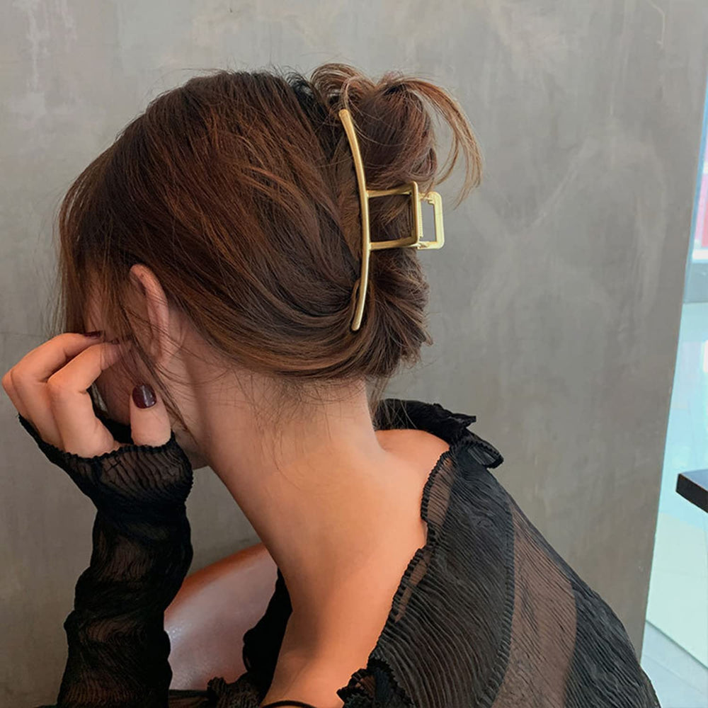 Mehayi exercise yoga hair clip keeps hair in place during sessions.