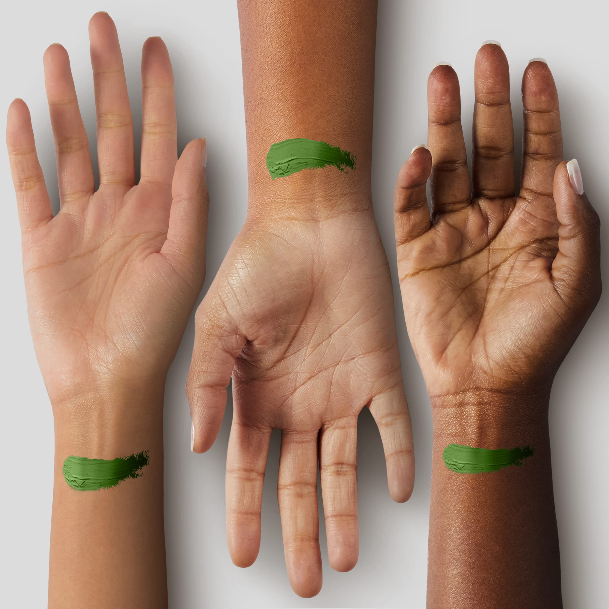 Mehron CreamBlend Green on stage under lighting for long-wear performance