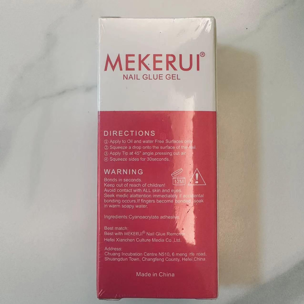 MEKERUI long-lasting hold demonstration with nails in daily routine