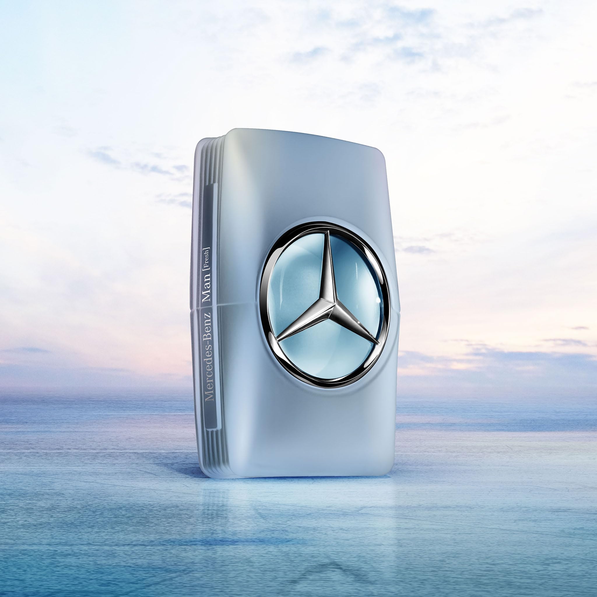 Mercedes-Benz Man Fresh bottle-cedarwood-note shows lasting warmth for evening occasions