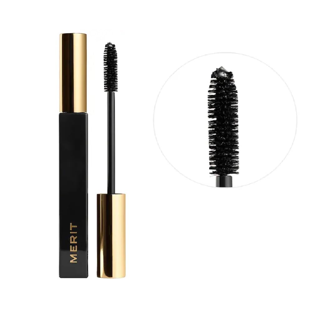 M.E.R.I.T precision brush close-up enables precise, even lash coating.