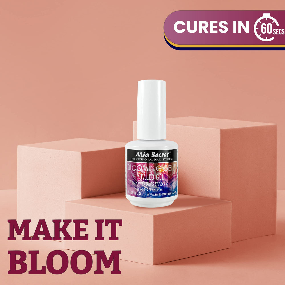Mia Secret Blooming Gel marble look reveals elegant stone-inspired patterns.