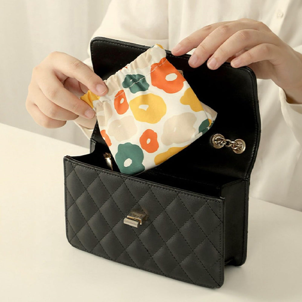 MIAO JIN multi-purpose storage pocket used for cosmetics, keys, jewelry.