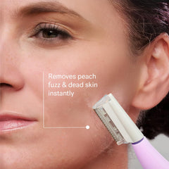 Michael Todd Sonicsmooth ergonomic handle close-up for comfortable, accurate dermaplaning